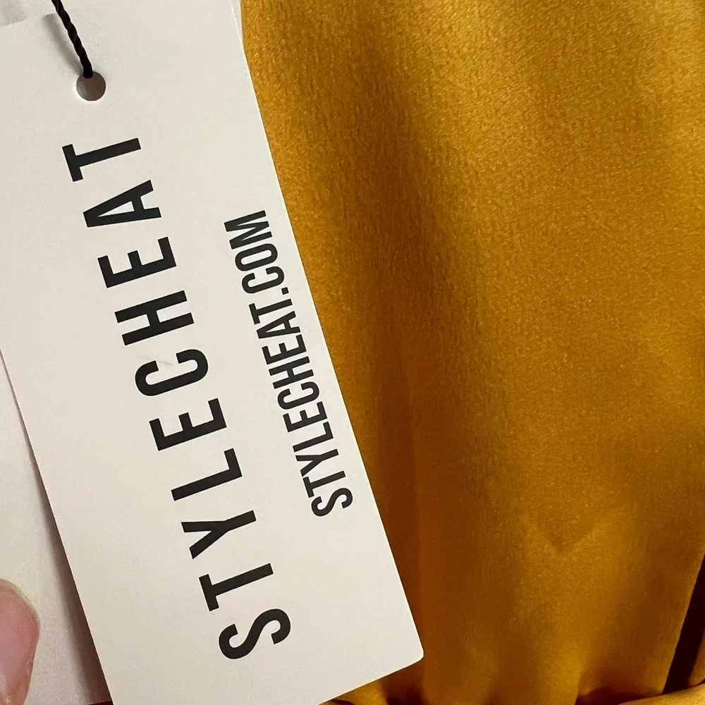 Gold Asymmetrical Ruffled Halter Sundress -Stylecheat ASOS - Picture 4 of 5